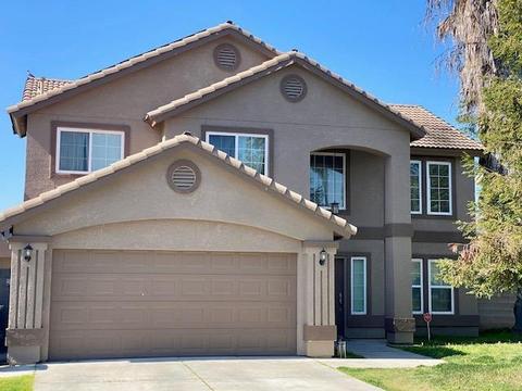 1444 Deborah Ln, Madera, CA 93637 photo 1