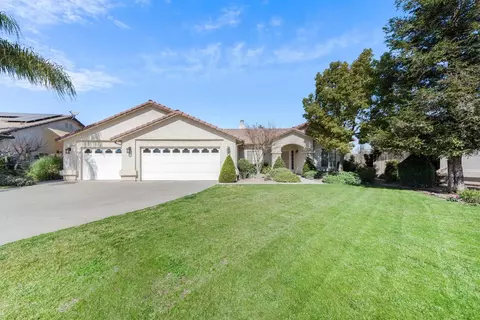 1008 Oak Ct, Fowler, CA 93625 photo 1