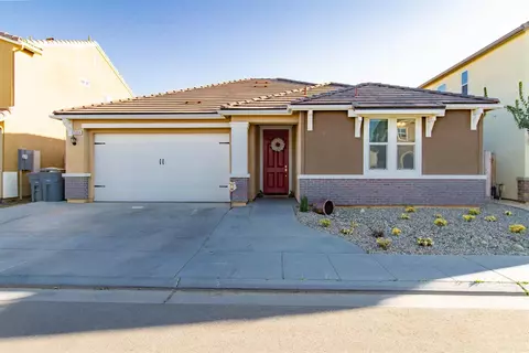 3854 Hampton Way, Clovis, CA 93619 photo 1