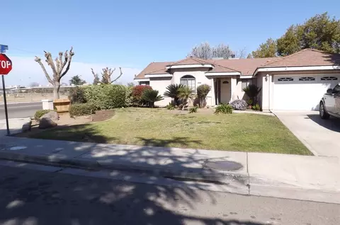 2260 Maple St, Selma, CA 93662 photo 1