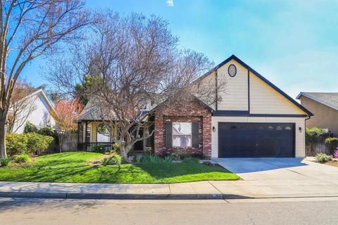 158 W Vermont Ave, Clovis, CA 93619 photo 1
