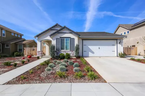 3356 Sanders Ave, Clovis, CA 93619 photo 1
