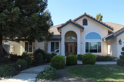 924 Suburban Ave, Madera, CA 93637 photo 1