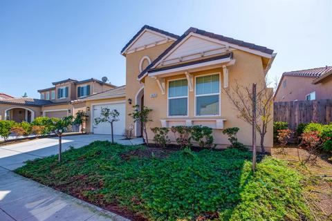 3426 Saginaw Ave, Clovis, CA 93619 photo 1