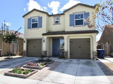 3844 Hampton Way, Clovis, CA 93619 photo 1