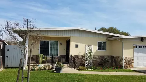 1009 Cutting St, Madera, CA 93638 photo 1