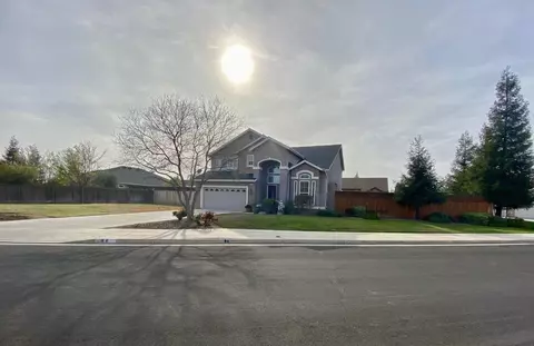 96 N Fairfax Ave, Clovis, CA 93612 photo 1