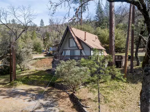 43285 W Sugar Pine Dr, Oakhurst, CA 93644 photo 1