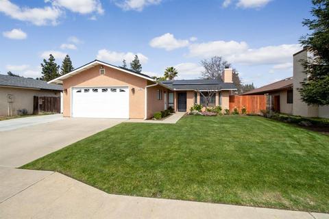 1739 Ashcroft Ave, Clovis, CA 93611 photo 1