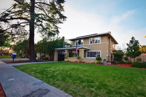 831 E Weldon Ave, Fresno, CA 93704 photo 1