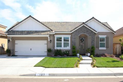 127 N Oxford Ave, Clovis, CA 93612 photo 1