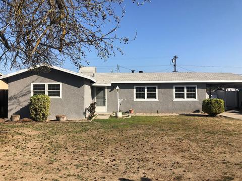 8704 E Ostler St, Selma, CA 93662 photo 1