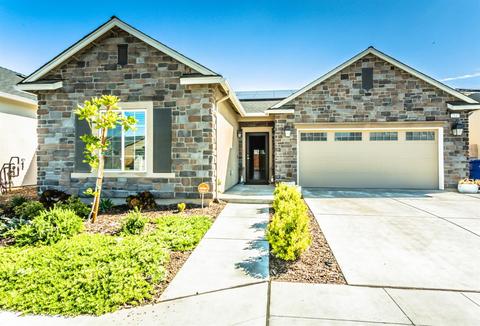 2147 La Vona Ave, Clovis, CA 93619 photo 1