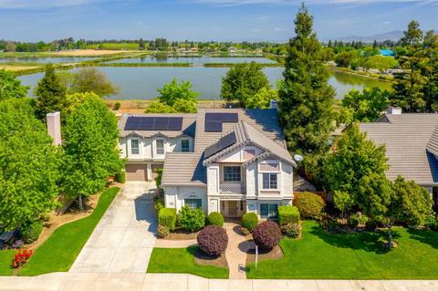 1343 Oak Ave, Clovis, CA 93611 photo 1