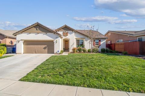 3765 Robinwood, Clovis, CA 93619 photo 1
