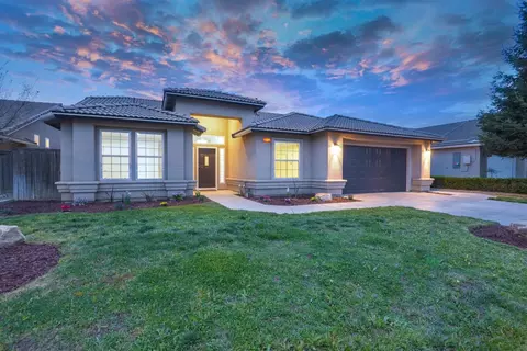 119 Santa Lucia, Madera, CA 93637 photo 1
