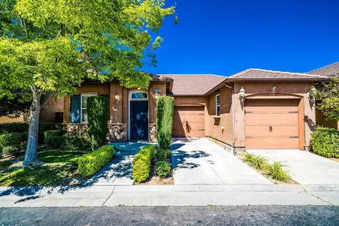 3643 Utah Ln, Clovis, CA 93619 photo 1