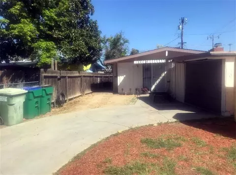 2004 Aspen St, Selma, CA 93662 photo 1
