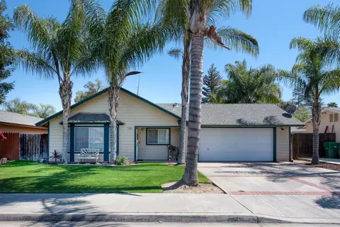 801 N 6th St, Fowler, CA 93625 photo 1