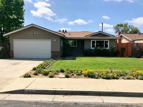 724 W Santa Ana Ave, Clovis, CA 93612 photo 1