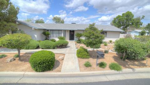 1227 1st St, Clovis, CA 93612 photo 1