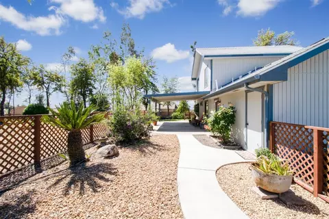 15221 Mark Rd, Madera, CA 93636 photo 1