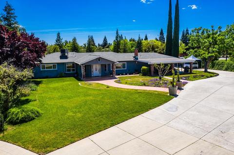 578 Carson Ave, Clovis, CA 93611 photo 1