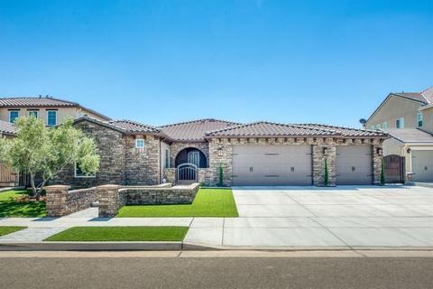 1295 N Twinberry Ave, Clovis, CA 93619 photo 1