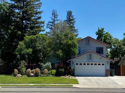 247 Armstrong Ave, Clovis, CA 93611 photo 1