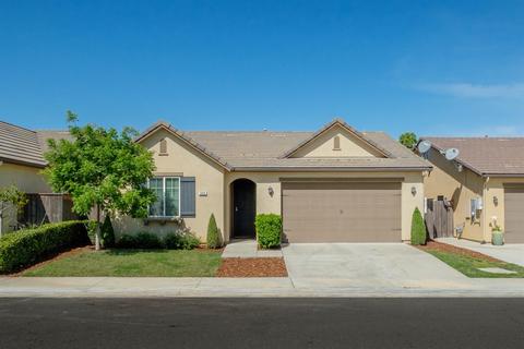 848 Whitmore Ave, Clovis, CA 93619 photo 1