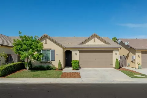 848 Whitmore Ave, Clovis, CA 93619 photo 1