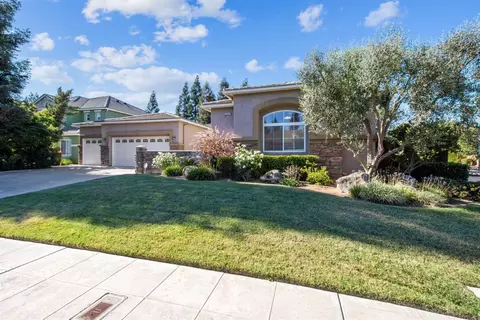 2391 Vermont Ave, Clovis, CA 93619 photo 1