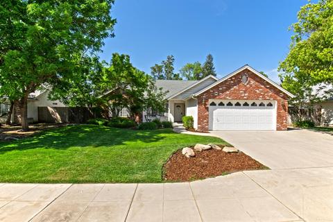 137 Minarets, Clovis, CA 93611 photo 1