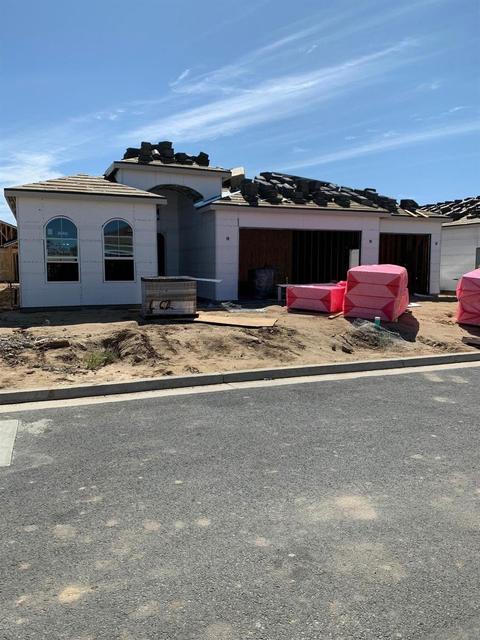 879 Rubicon Ave, Madera, CA 93637 photo 1