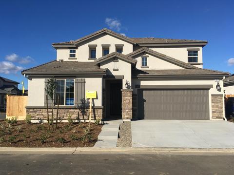 3815 Jesse Ln, Clovis, CA 93619 photo 1