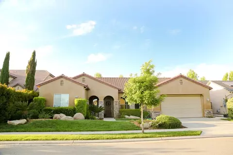 3711 Serena Ave, Clovis, CA 93619 photo 1