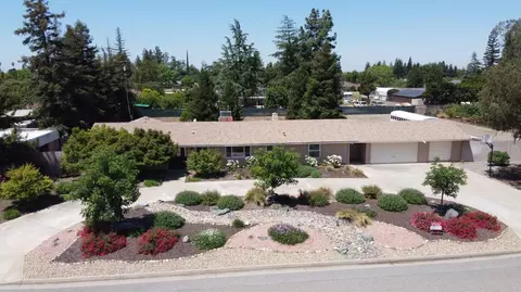 10280 Rolling Hills Dr, Madera, CA 93636 photo 1