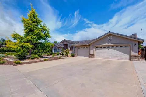 2807 Norwich Ave, Clovis, CA 93611 photo 1