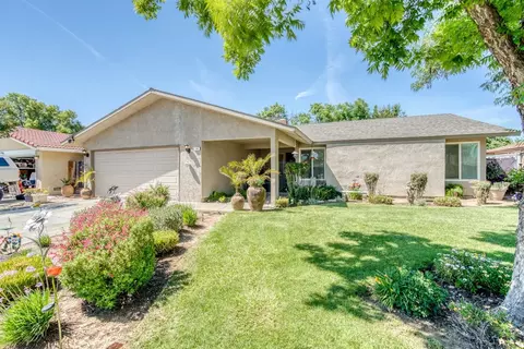 1561 Lincoln, Clovis, CA 93611 photo 1