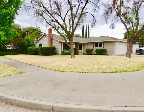 1862 Shadowbrook Dr, Merced, CA 95348 photo 1