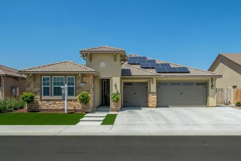 4013 Flint Ave, Clovis, CA 93619 photo 1
