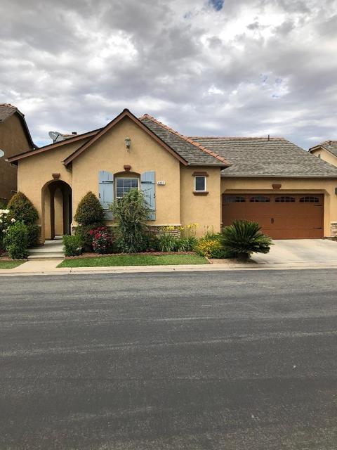 4237 NE Serena Ln, Clovis, CA 93619 photo 1
