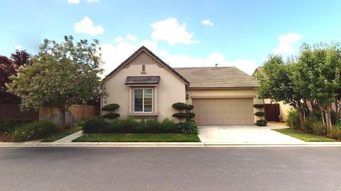 4268 Salem Ln, Clovis, CA 93619 photo 1