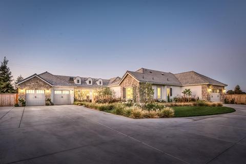 8163 N Fowler, Clovis, CA 93619 photo 1
