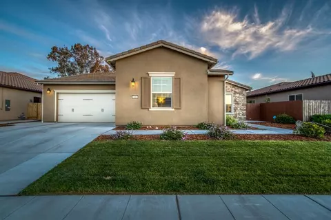 3086 Kenosha Ave, Clovis, CA 93619 photo 1