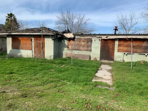 8588 E Dinuba Ave, Selma, CA 93662 photo 1