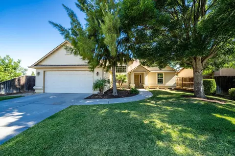 2499 Lighthouse Ct, Madera, CA 93637 photo 1