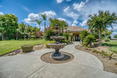 505 S Boyd Drive Dr, Kerman, CA 93630 photo 1