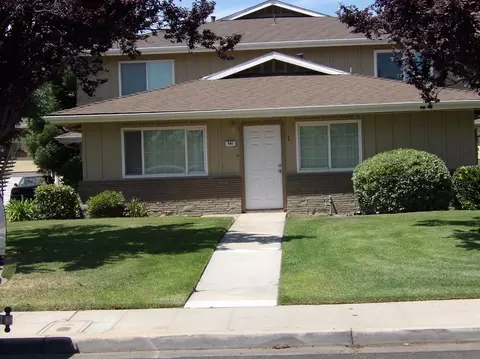 481 W Santa Ana Ave #4, Clovis, CA 93612 photo 1