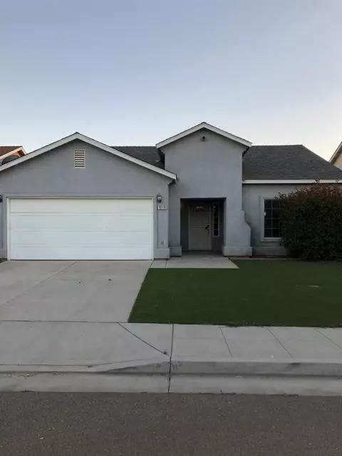 1008 Don Miguel St, Madera, CA 93638 photo 1